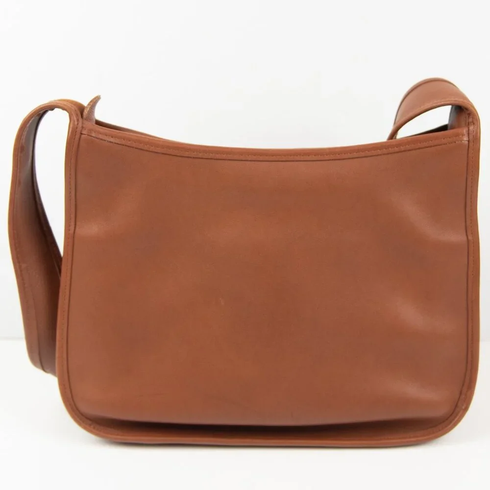 Vintage Coach Taft Bag 9980 Leather Purse Crossbody Bag British Tan EUC - Picture 3 of 12